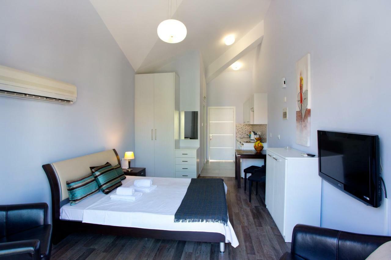 לימסול Galatex Beach Living By Trulycyprus מראה חיצוני תמונה