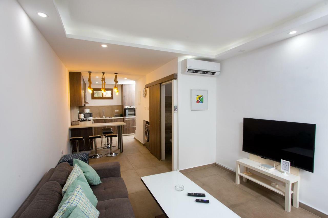 לימסול Galatex Beach Living By Trulycyprus מראה חיצוני תמונה